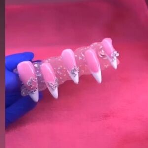 Barbie pink press on nails 😻